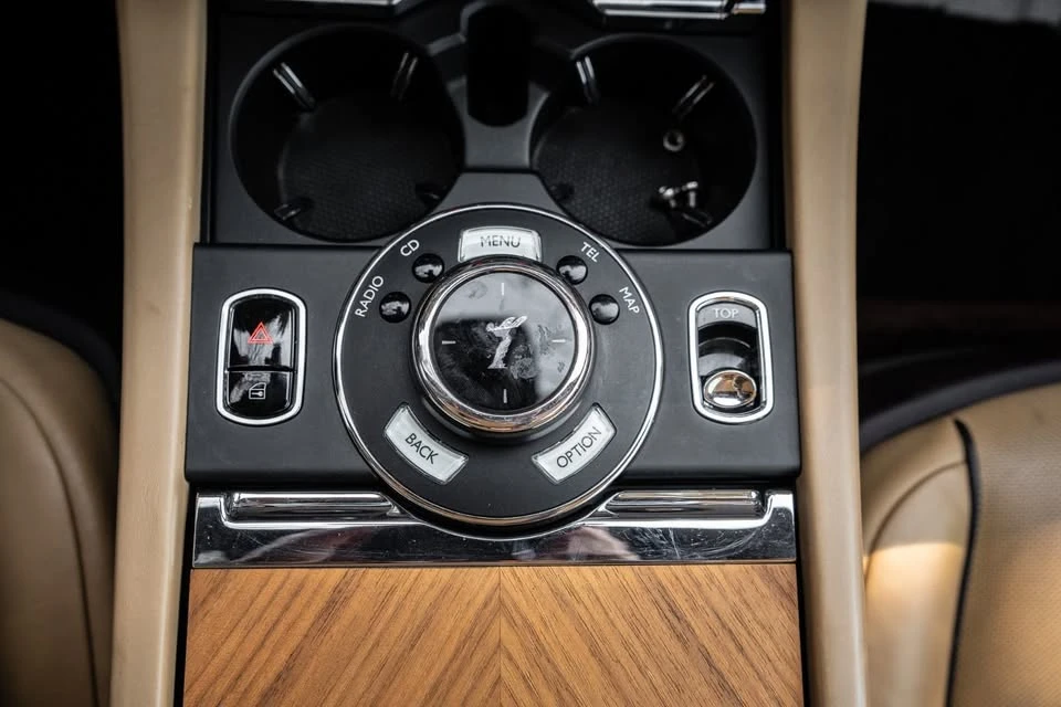 2017 Rolls-Royce Dawn - Image 14 of 17