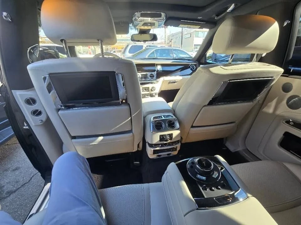 2017 Rolls-Royce Ghost 1st Gen - Image 9 of 11
