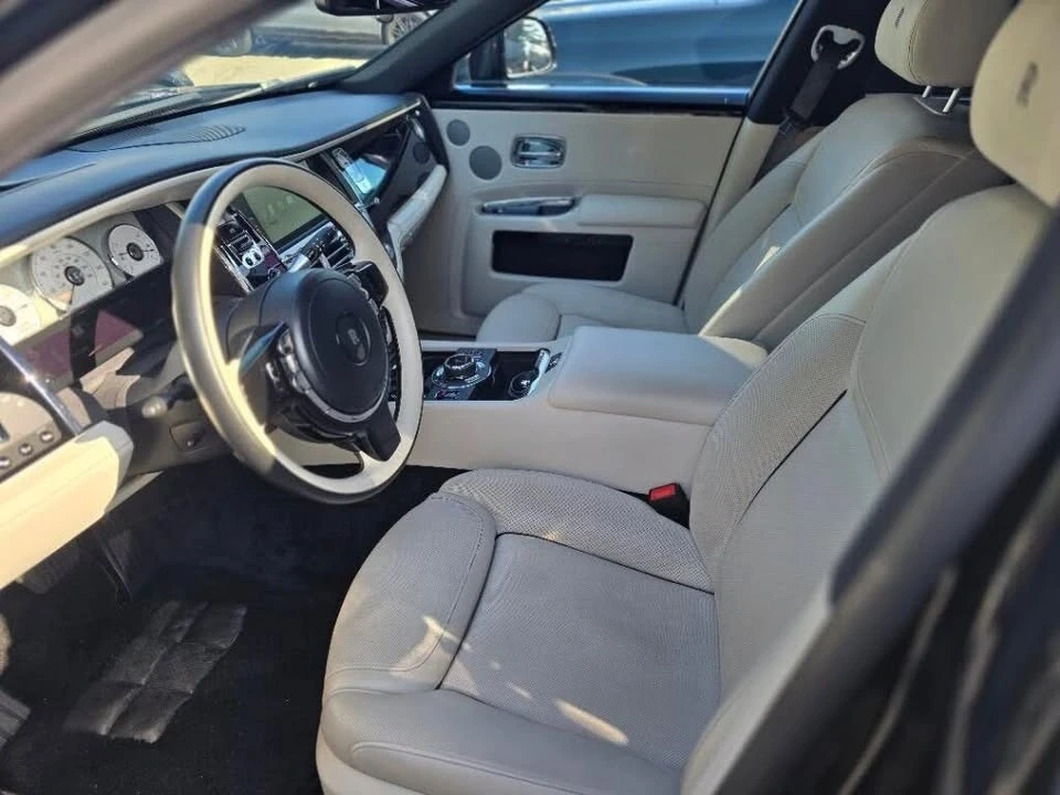 2017 Rolls-Royce Ghost 1st Gen - Image 5 of 11