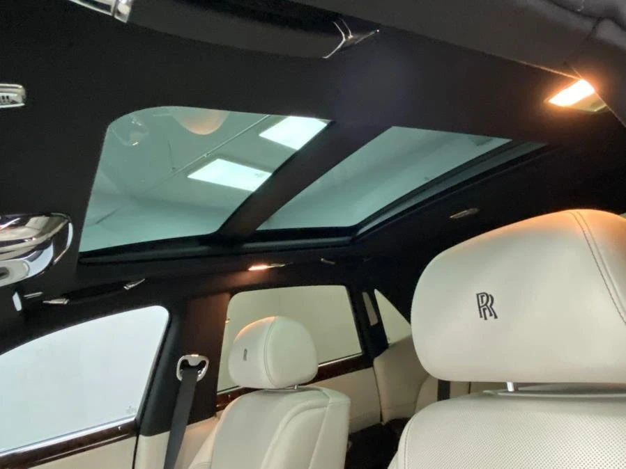 2017 Rolls-Royce Ghost 1st Gen - Image 11 of 19