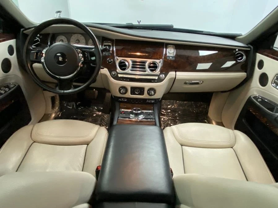 2017 Rolls-Royce Ghost 1st Gen - Image 9 of 19