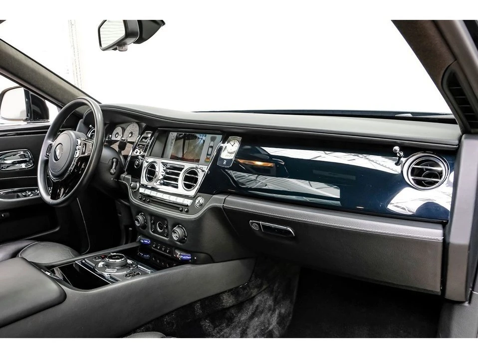 2017 Rolls-Royce Ghost 1st Gen - Image 11 of 20