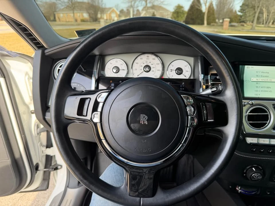 2017 Rolls-Royce Ghost 1st Gen - Image 16 of 21