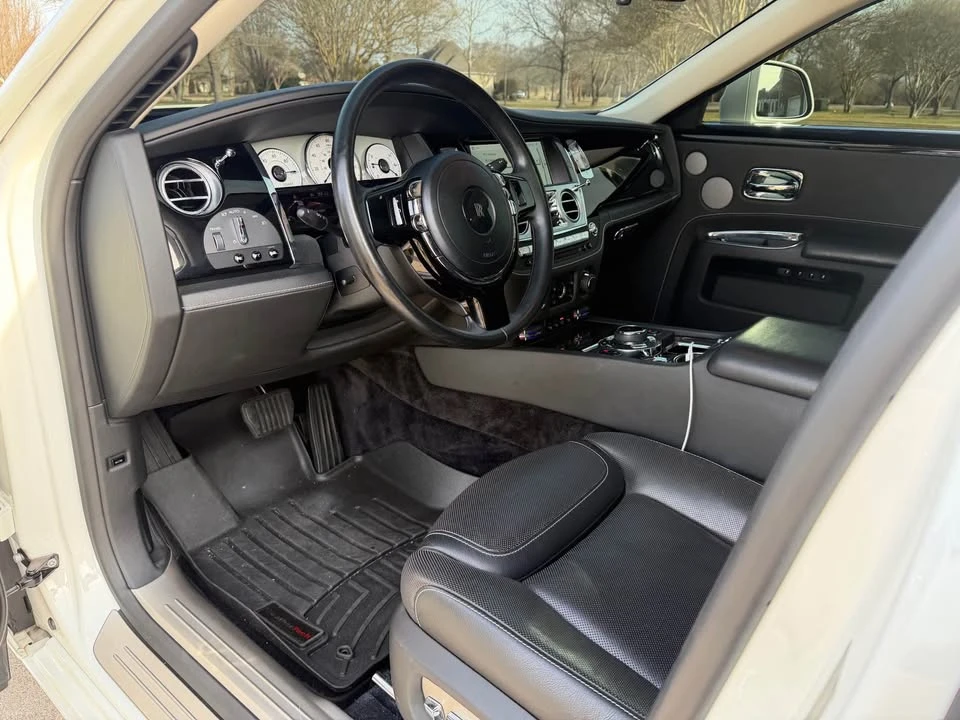 2017 Rolls-Royce Ghost 1st Gen - Image 12 of 21