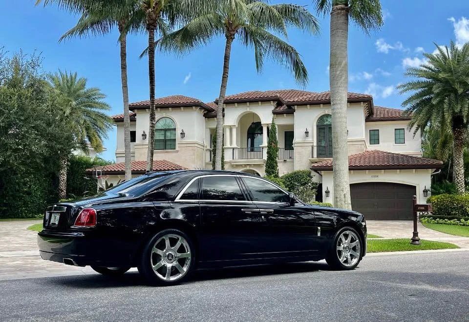 2017 Rolls-Royce Ghost 1st Gen - Image 2 of 10