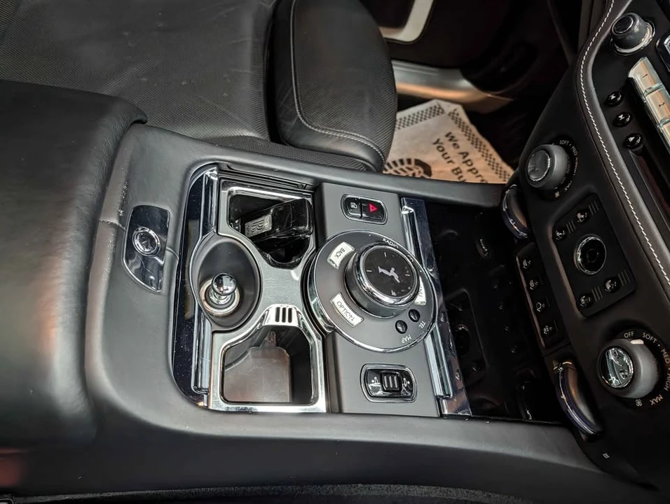 2017 Rolls-Royce Ghost 1st Gen - Image 6 of 8