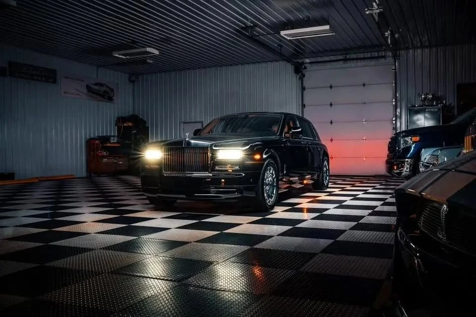 2017 Rolls-Royce Phantom VIII - Image 7 of 19