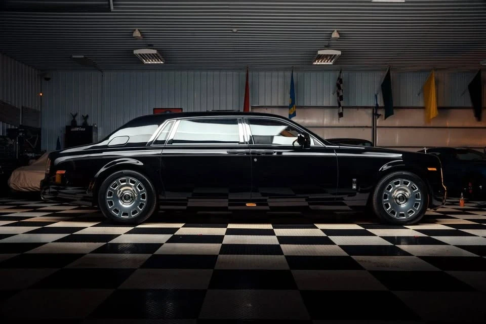 2017 Rolls-Royce Phantom VIII - Image 6 of 19