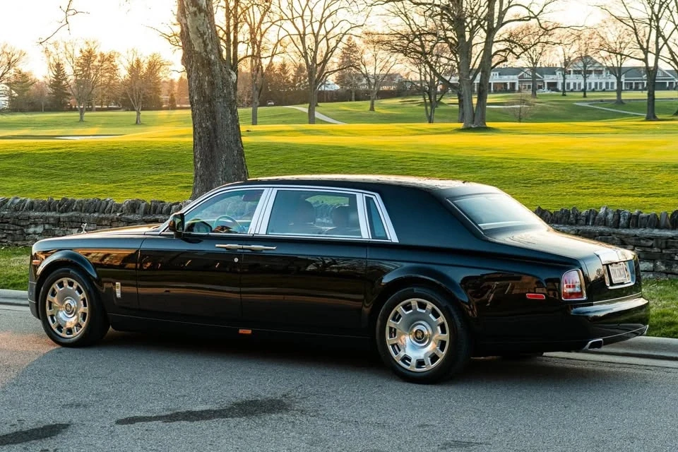 2017 Rolls-Royce Phantom VIII - Image 8 of 19