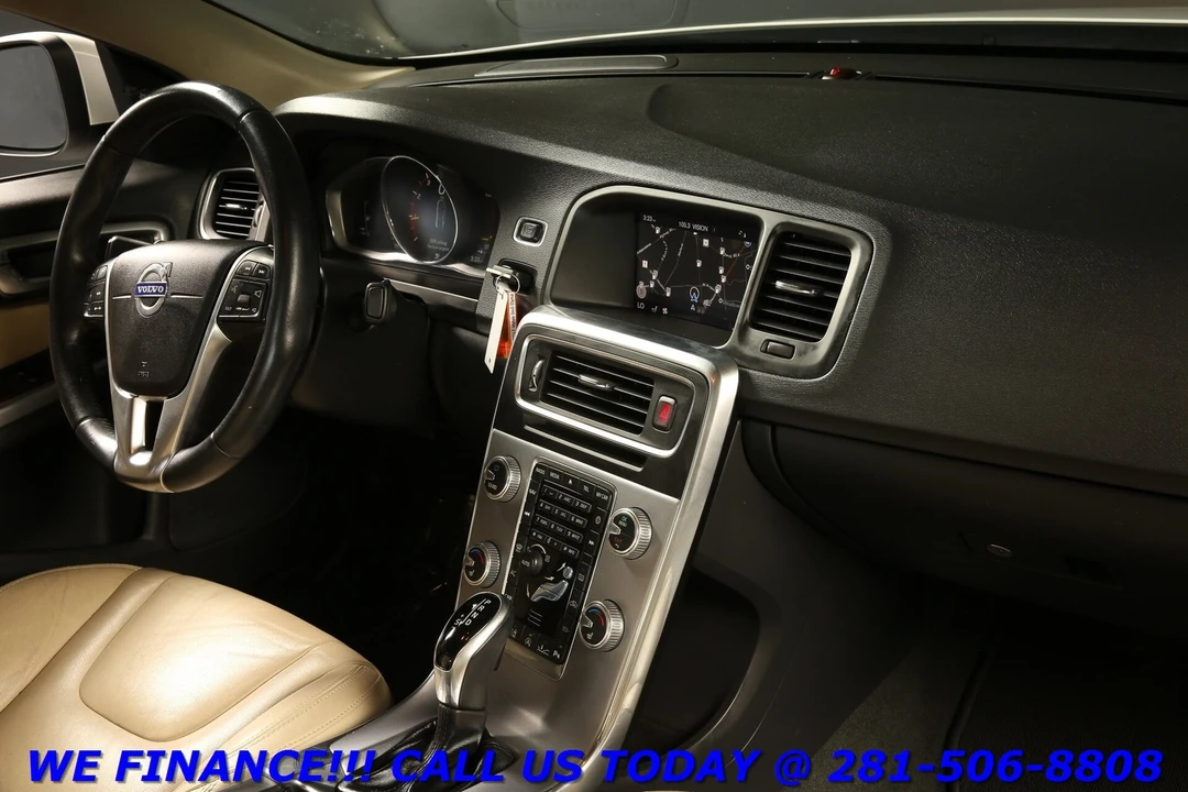 2017 Volvo S60 2nd Gen - Image 20 of 21