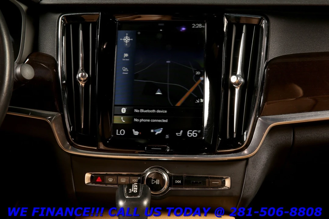 2017 Volvo S90 - Image 15 of 21