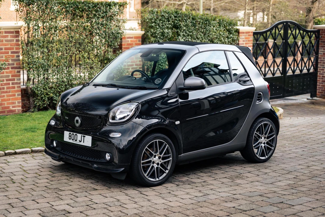 2017 Smart Fortwo 3rd Gen - Image 2 of 31