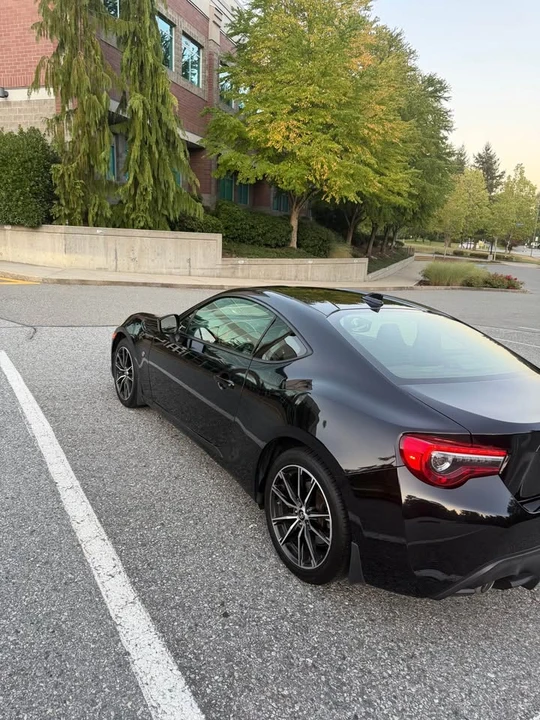 2017 Scion FR-S - Image 9 of 10