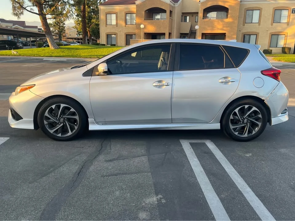2017 Scion iM - Image 2 of 4
