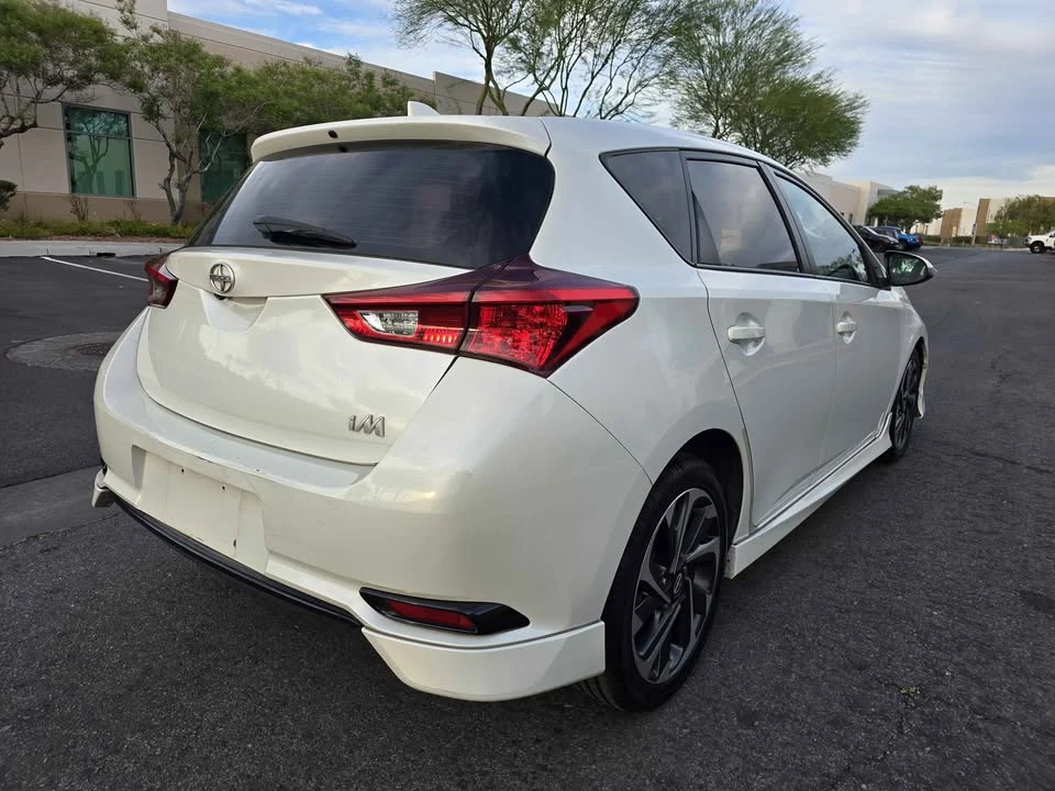 2017 Scion iM - Image 10 of 11