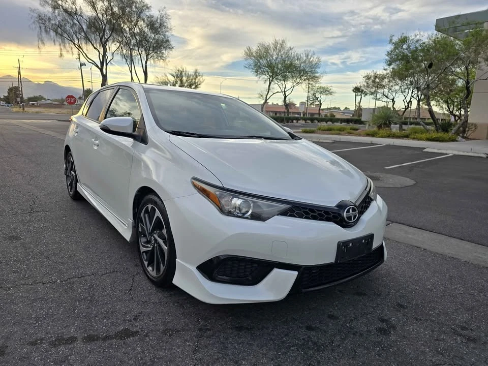 2017 Scion iM - Image 2 of 11