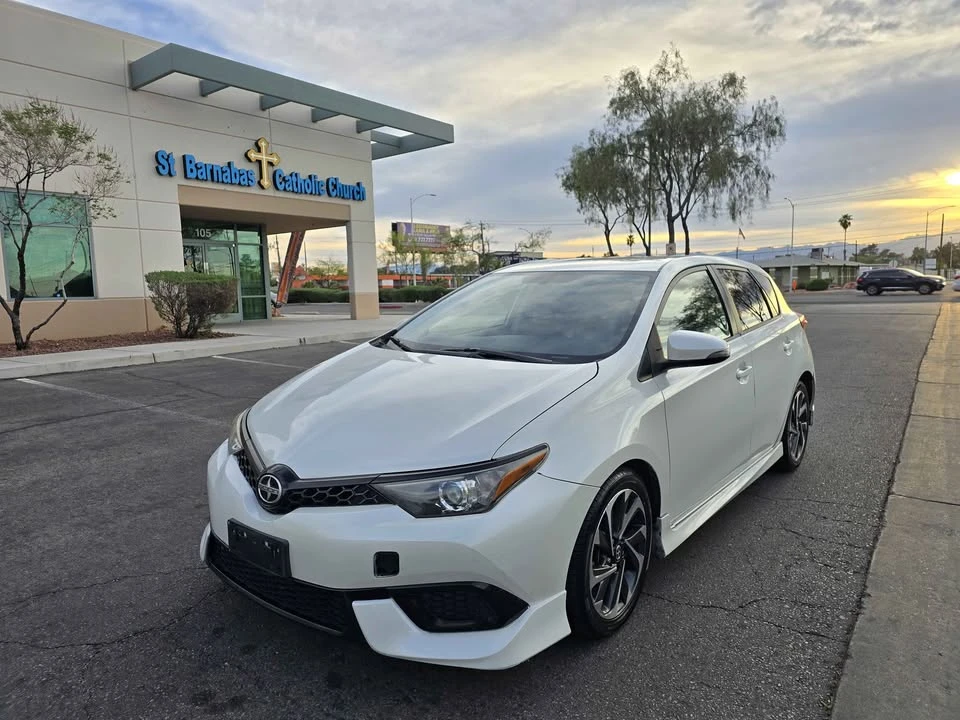 2017 Scion iM - Image 7 of 11