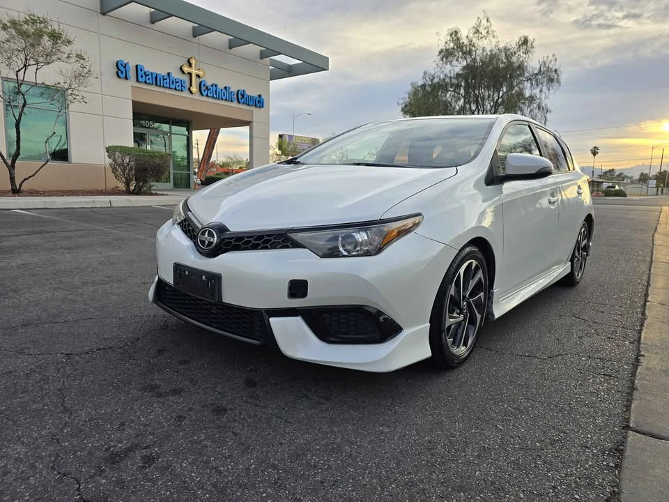 2017 Scion iM - Image 8 of 11