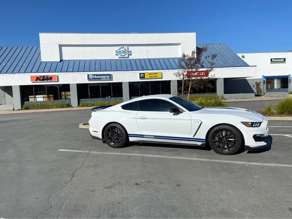 2017 Shelby GT350 - Image 3 of 3