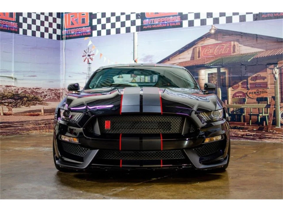 2017 Shelby GT350 - Image 12 of 31
