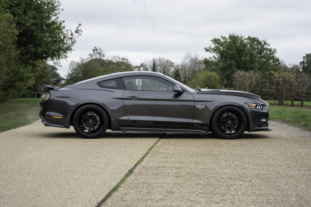 2017 Shelby GT500 - Image 4 of 31