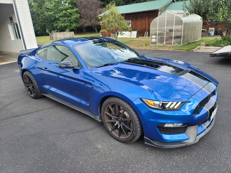 2017 Shelby GT350 - Image 2 of 10