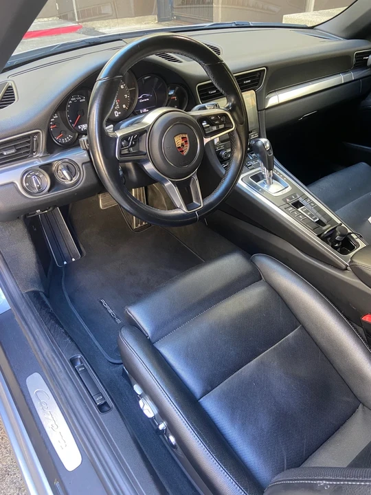 2017 Porsche 911 - Image 6 of 6
