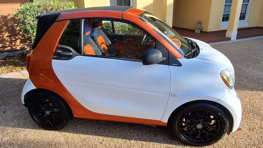 2017 Smart Fortwo 3rd Gen - Image 2 of 17