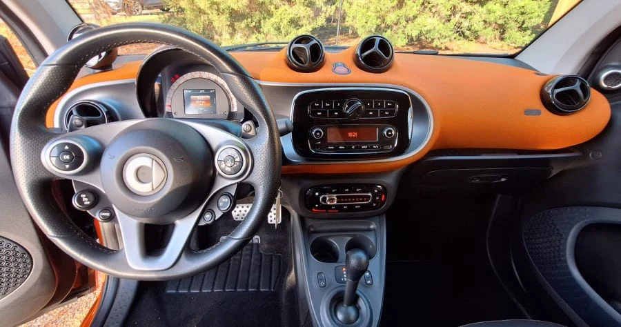 2017 Smart Fortwo 3rd Gen - Image 16 of 17