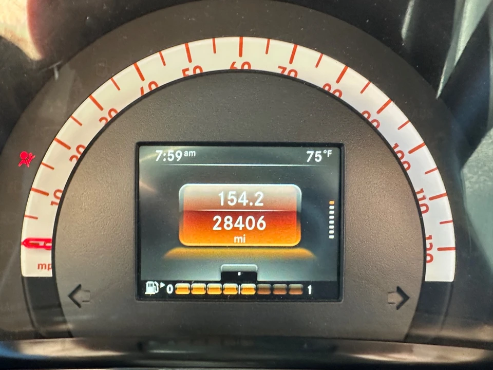 2017 Smart Fortwo 3rd Gen - Image 8 of 15