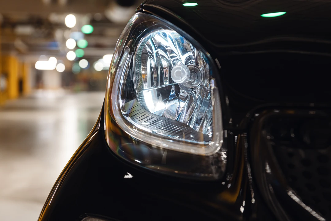 2017 Smart Fortwo 3rd Gen - Image 24 of 31