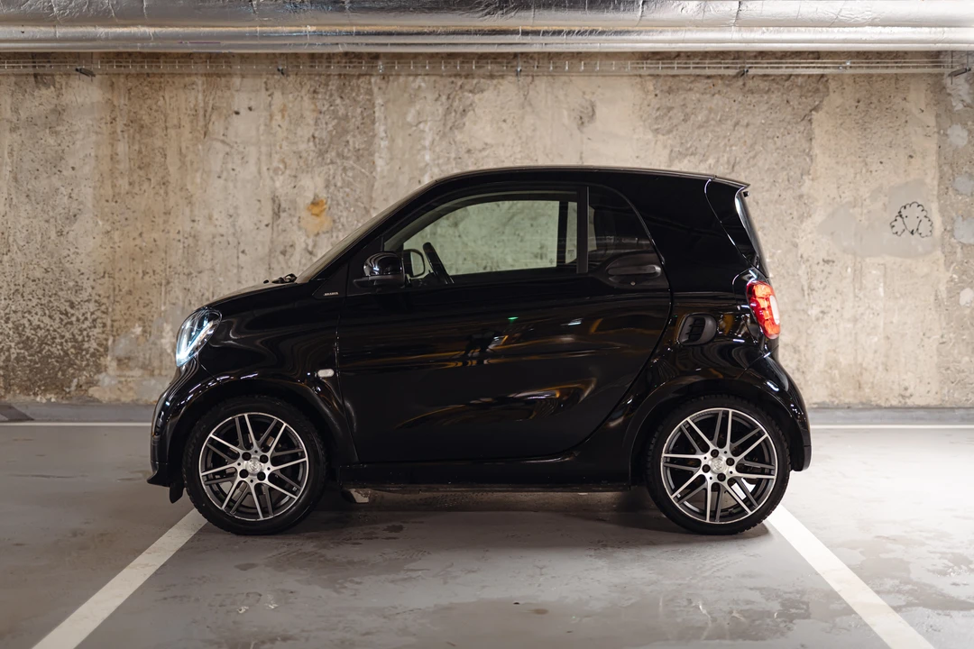 2017 Smart Fortwo 3rd Gen - Image 4 of 31