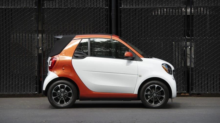 2017 Smart Fortwo 3rd Gen - Image 11 of 30