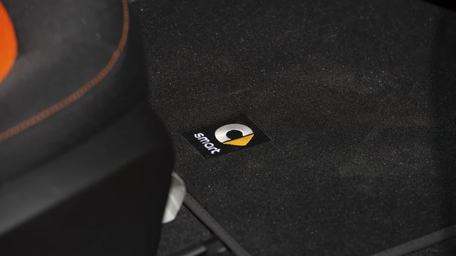 2017 Smart Fortwo 3rd Gen - Image 22 of 30