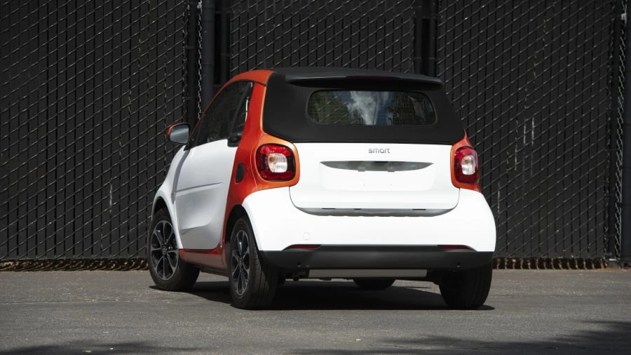 2017 Smart Fortwo 3rd Gen - Image 23 of 30