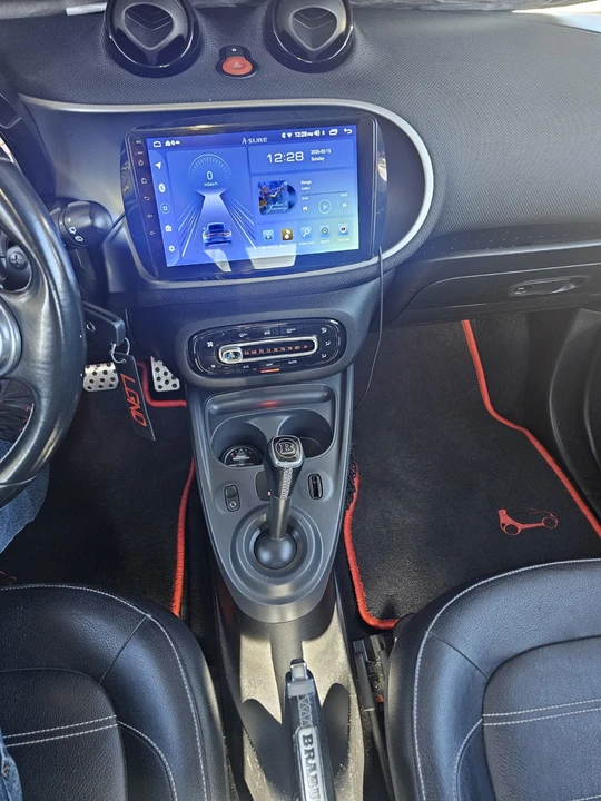 2017 Smart Fortwo 3rd Gen - Image 16 of 18