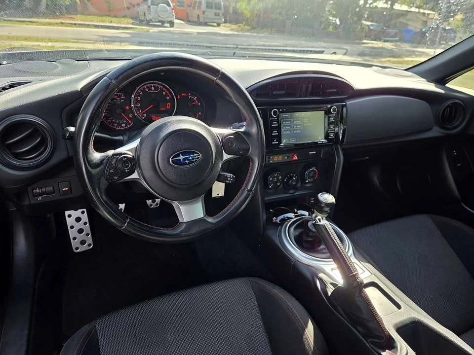 2017 Subaru BRZ - Image 11 of 13