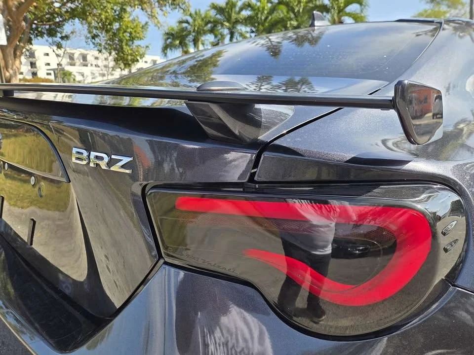 2017 Subaru BRZ - Image 9 of 13