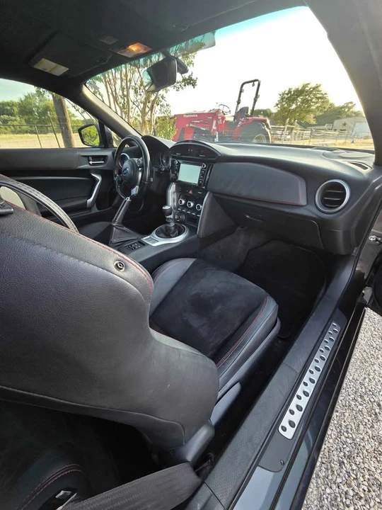 2017 Subaru BRZ 1st Gen - Image 16 of 18