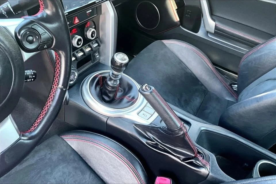 2017 Subaru BRZ 1st Gen - Image 15 of 20
