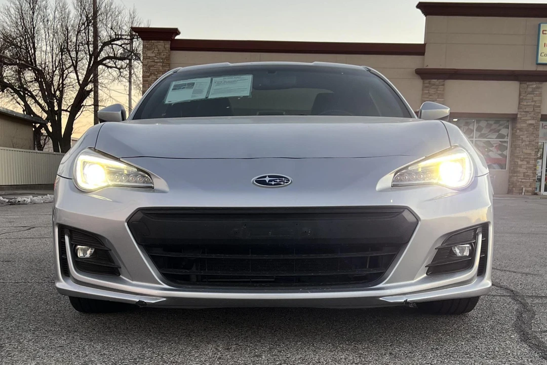 2017 Subaru BRZ 1st Gen - Image 2 of 31
