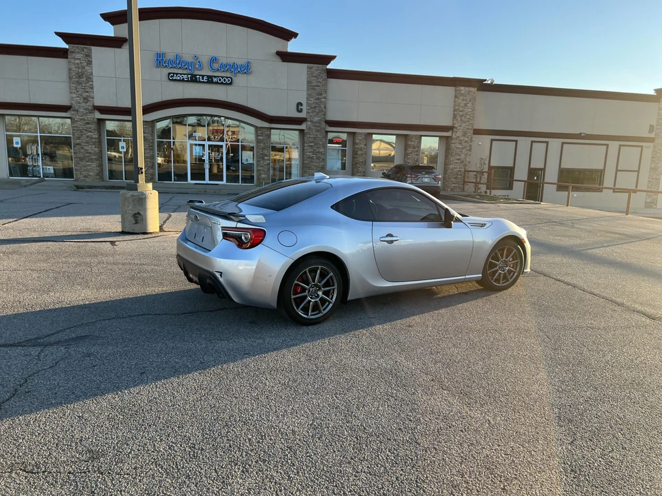2017 Subaru BRZ 1st Gen - Image 21 of 31