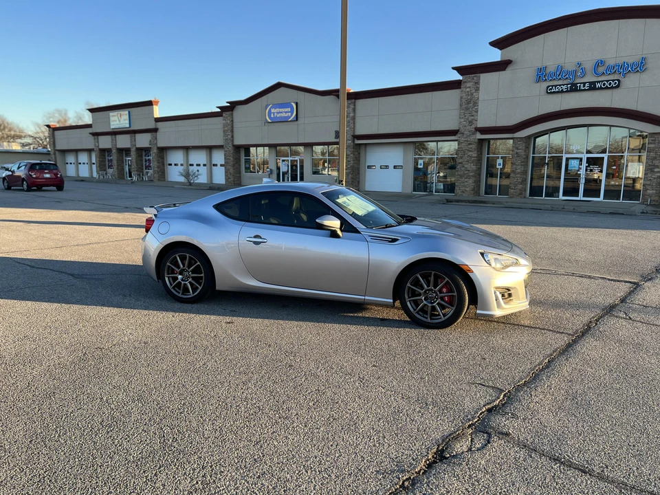 2017 Subaru BRZ 1st Gen - Image 24 of 31