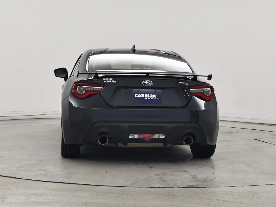 2017 Subaru BRZ - Image 7 of 23