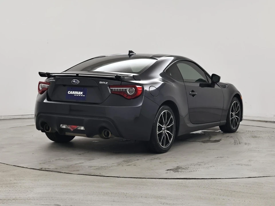 2017 Subaru BRZ - Image 9 of 23