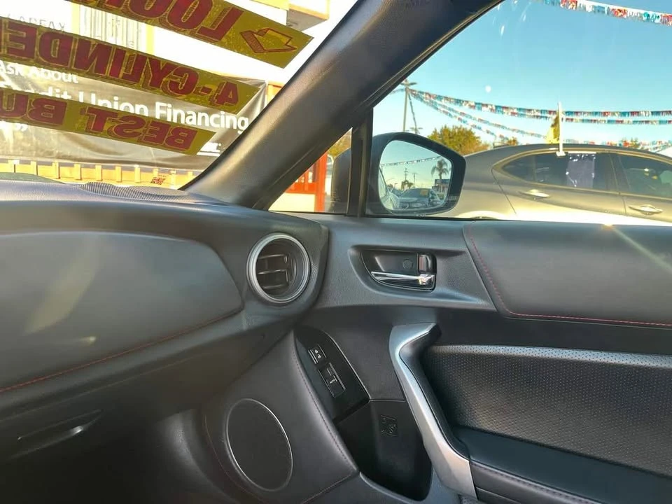 2017 Subaru BRZ 1st Gen - Image 16 of 19
