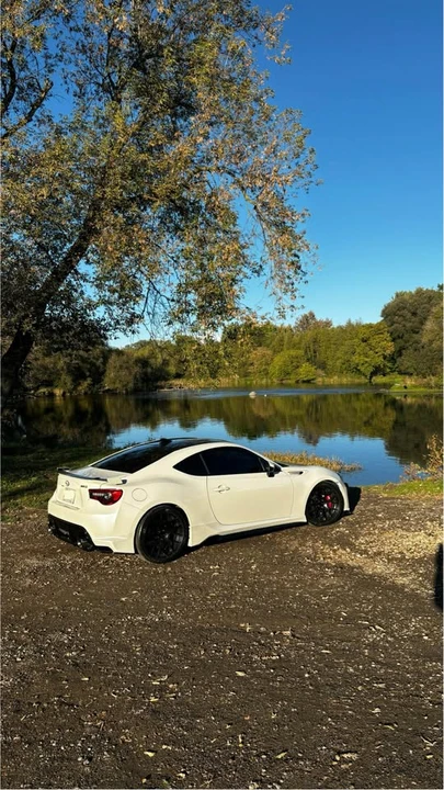 2017 Subaru BRZ 1st Gen - Image 3 of 10