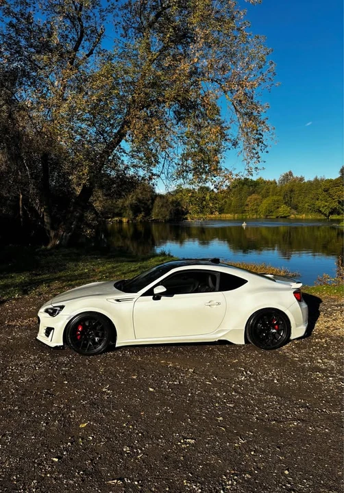 2017 Subaru BRZ 1st Gen - Image 2 of 10