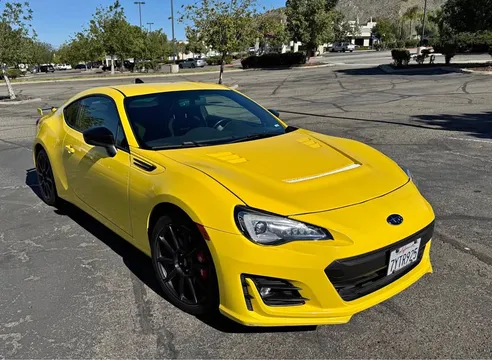 2017 Subaru BRZ Series.Yellow