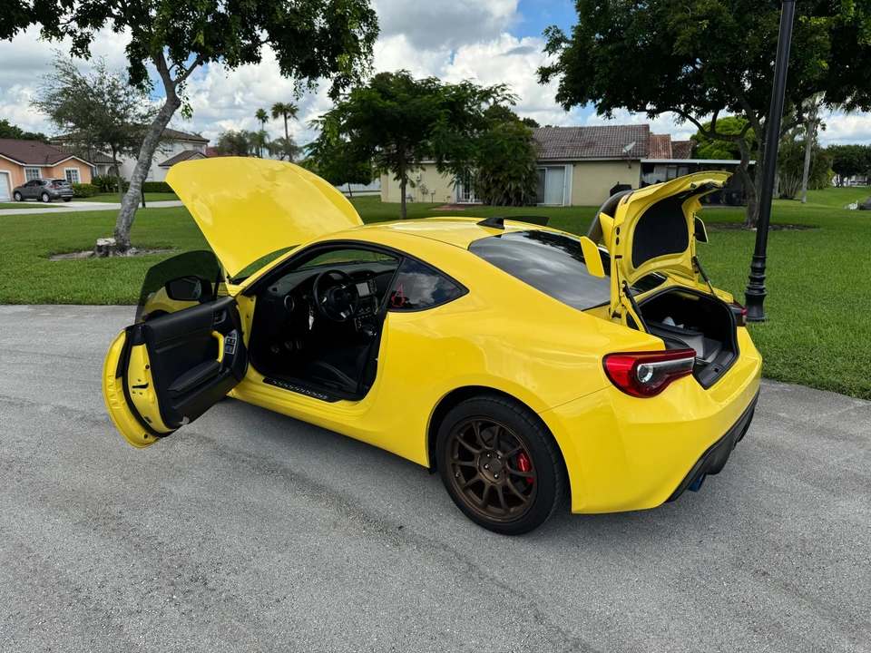 2017 Subaru BRZ 1st Gen - Image 17 of 31